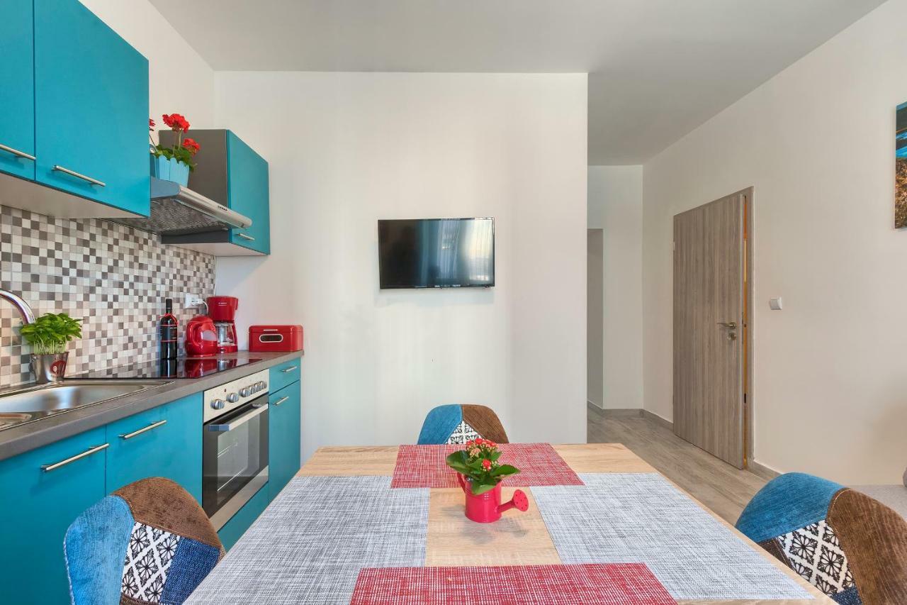 Apartment Amfiteatar Moris Pula Exterior photo